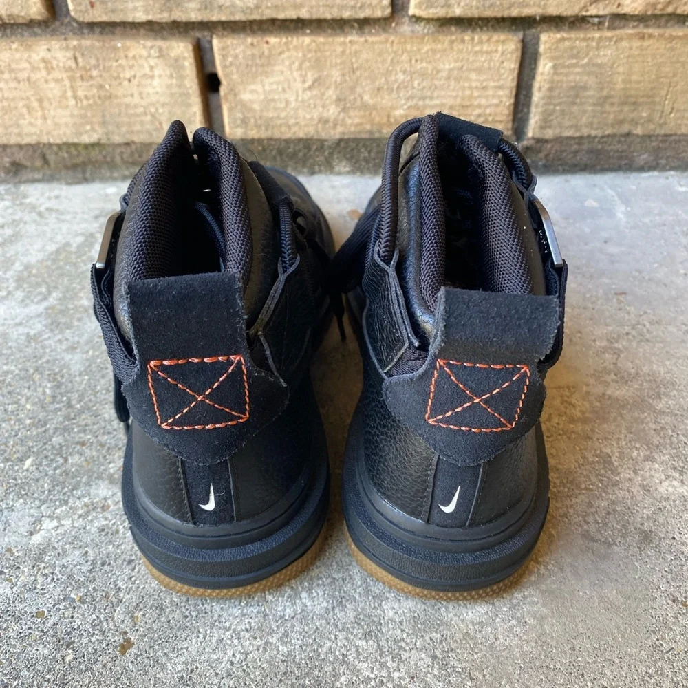 Nike clean versatile